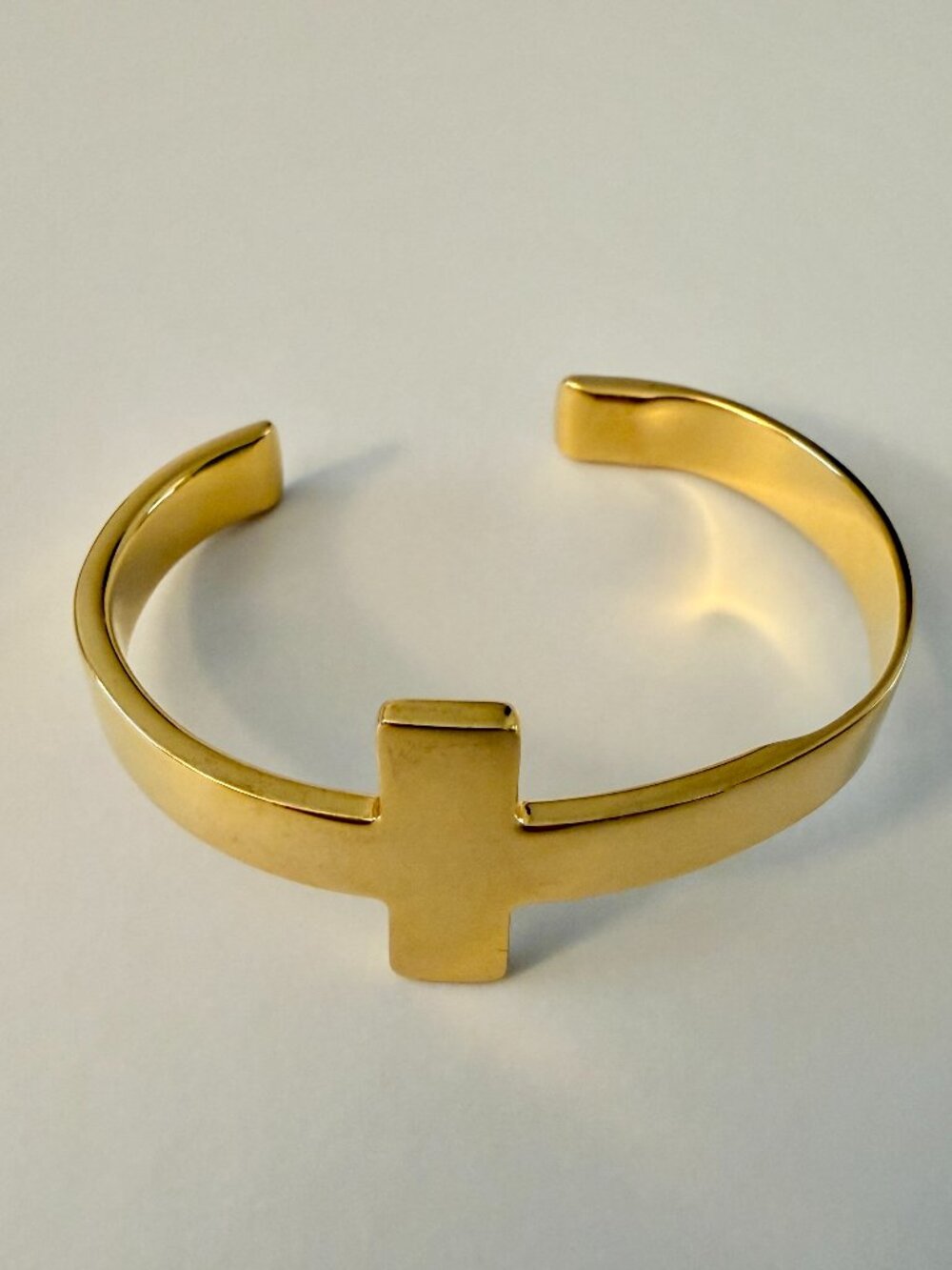 Folli Follie Carma Gold-Tone Cross Cuff Bangle
